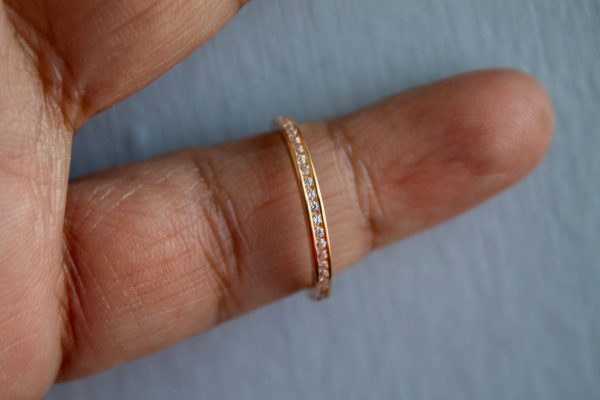 anillo de promesa oro