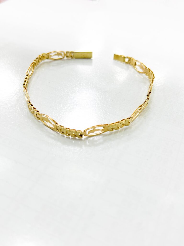 Pulsera  para mujer de delfín tipo Rolex  4.4 gramos 10k