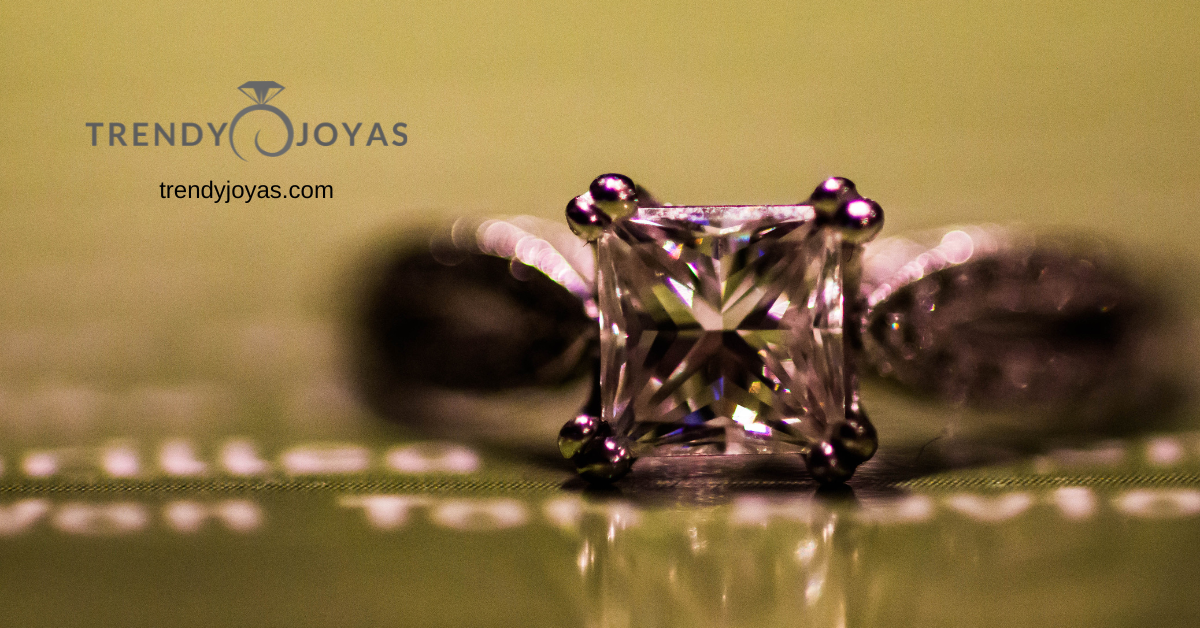 ¿Por qué el corte princesa es la elección perfecta para un anillo de compromiso en Guadalajara?