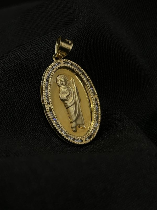 Medalla de San Judas Tadeo Ovalada en Oro 10k