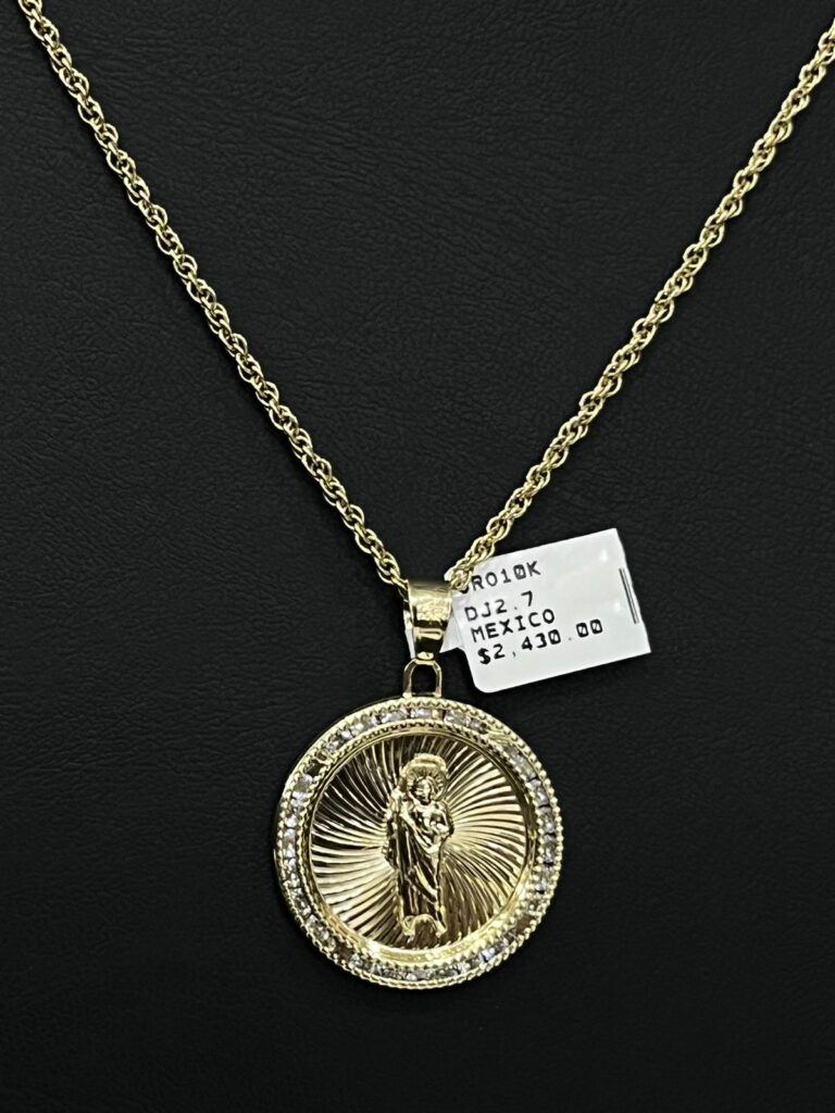 Cadena De oro estilo China Con dije de oro San Judas 10 Kilates 7.8 Gramos