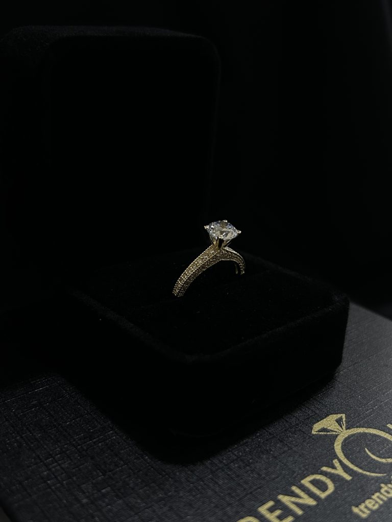 ANILLO DE MATRIMONIO ORO AMARILLO 10K